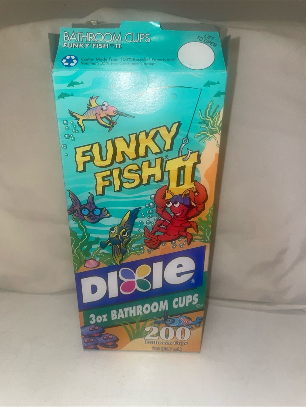 Vintage Funky Fish 3 Oz Dixie Bathroom Cups Refills 200 Count Open Box